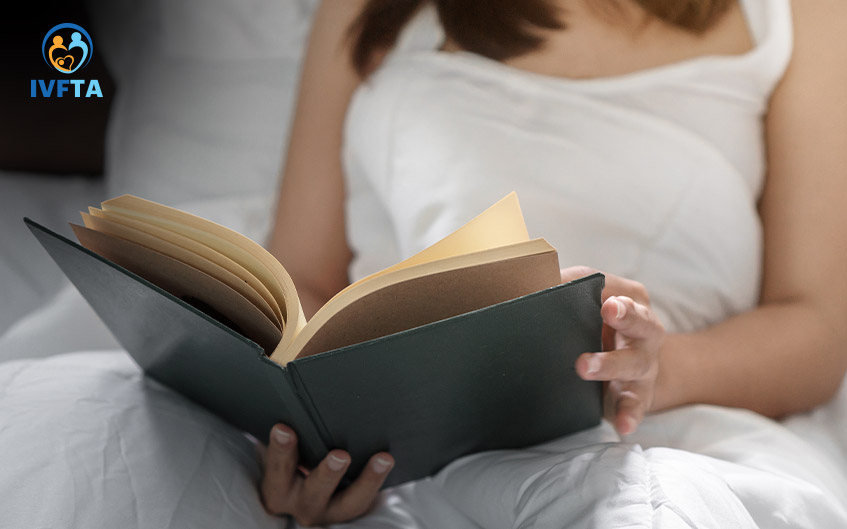 Đọc sách là một trong những cách hiệu quả giúp chị em thư giãn sau thời gian chọc hút trứng Đọc sách là một trong những cách hiệu quả giúp chị em thư giãn sau thời gian chọc hút trứng