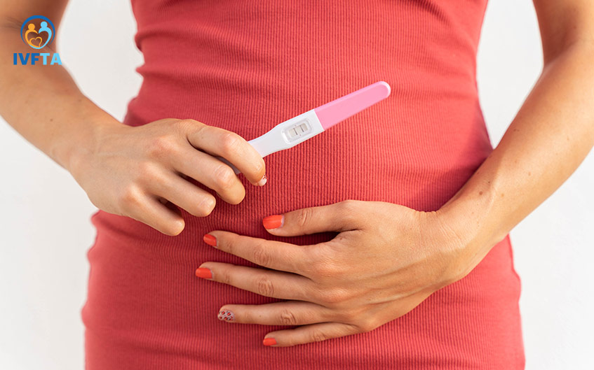 Tái khám theo chỉ định của bác sĩ để kiểm tra và theo dõi tình trạng của bạn sau chuyển phôi Tái khám theo chỉ định của bác sĩ để kiểm tra và theo dõi tình trạng của bạn sau chuyển phôi