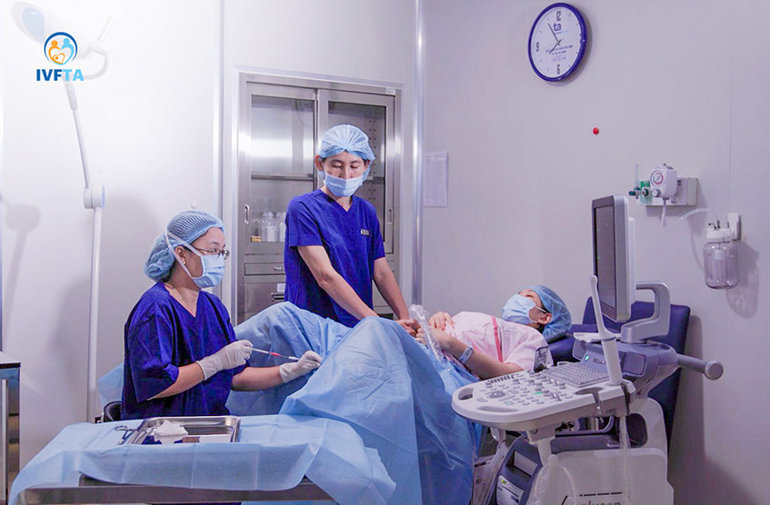 Dấu hiệu nhận biết có thai sau chuyển phôi đông lạnh hoặc phôi tươi là giống nhau