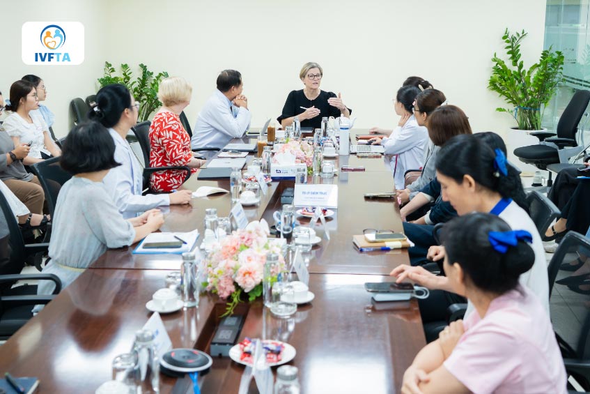 Ms. Donna Close chia sẻ sự ấn tượng trước tốc độ phát triển vượt bậc, dấu ấn và thành tựu nổi bật của IVF Tâm Anh TP.HCM