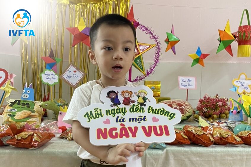 bảo an chơi tết trung thu tại trường học