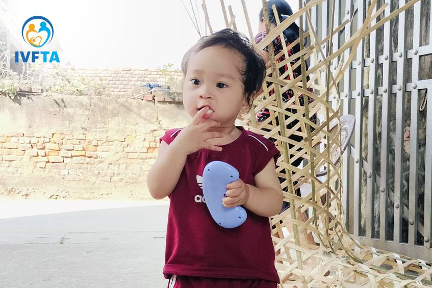 bé nguyễn ngọc trúc anh hồn nhiên vui vẻ bé nguyễn ngọc trúc anh hồn nhiên vui vẻ