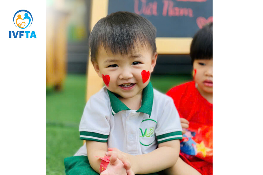 con là ánh sáng của ba lĩnh và mẹ trang