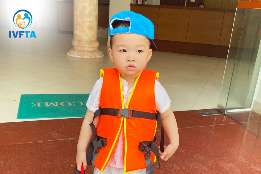 em bé ivf đoàn minh trí