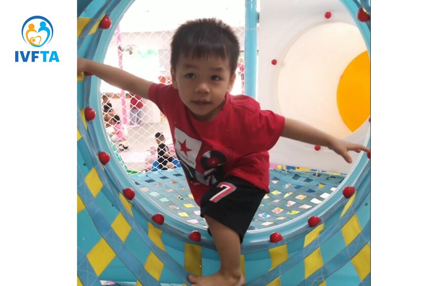 em bé ivf tấn uy chơi trò chơi em bé ivf tấn uy chơi trò chơi