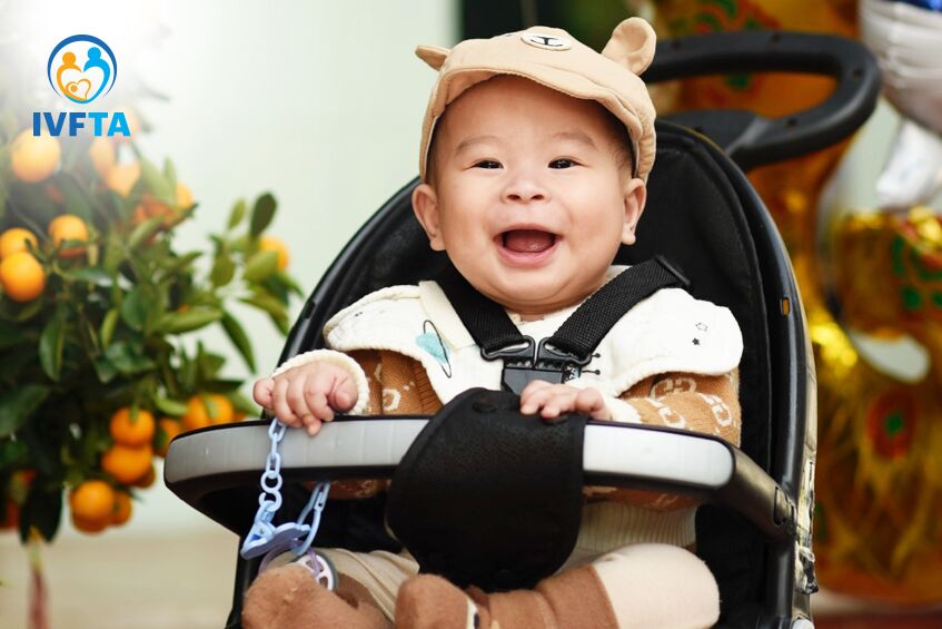 em bé ivf trịnh quang anh