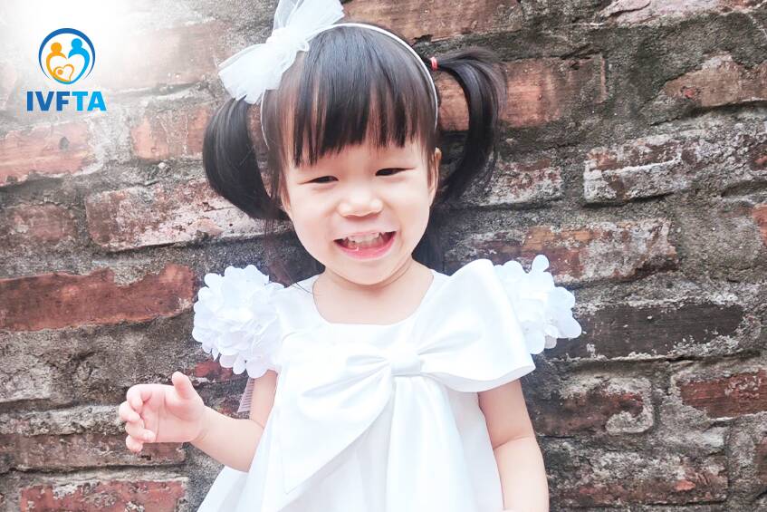 gia đình nhỏ hạnh phúc của mẹ hằng nga gia đình nhỏ hạnh phúc của mẹ hằng nga