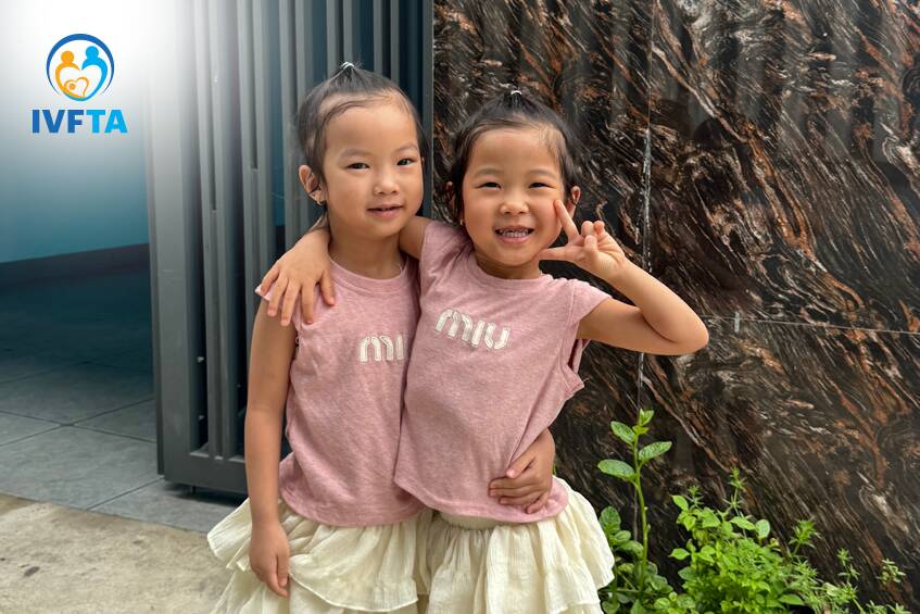 nụ cười ngây ngô của thóc và gạo