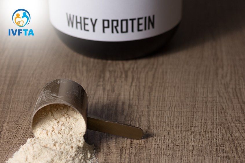 Whey protein là thực phẩm bổ sung phổ biến với người tập gym và thể hình