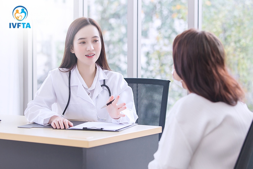 Sau khi khỏi bệnh thủy đậu, người bệnh cần tái khám để kiểm tra sức khỏe sinh sản nếu xuất hiện những dấu hiệu bất thường